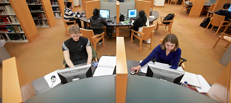 1<p>Graduate students utilize a computer lab in the Brooklyn College Library.</p>