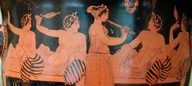 Symposium scene painted on ancient Greek vase by Nikias Painter (Wikimedia Commons)