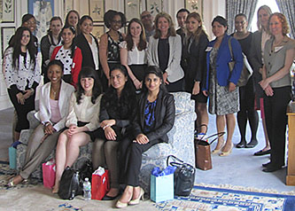 Irene Waxman ’70 (second row, center), executive director of human resources at Estée Lauder, gathers with Brooklyn College students at company headquarters. Human Resources Associate Amy Linda stands second row, third from left, and Suzanne Grossman, career education and training coordinator at the Magner Career Center, stands second row, far right.